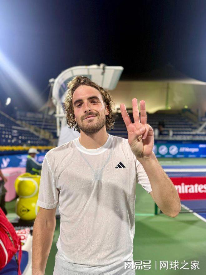 英国网球队强势世界网球队，西西帕斯高光表现的简单介绍