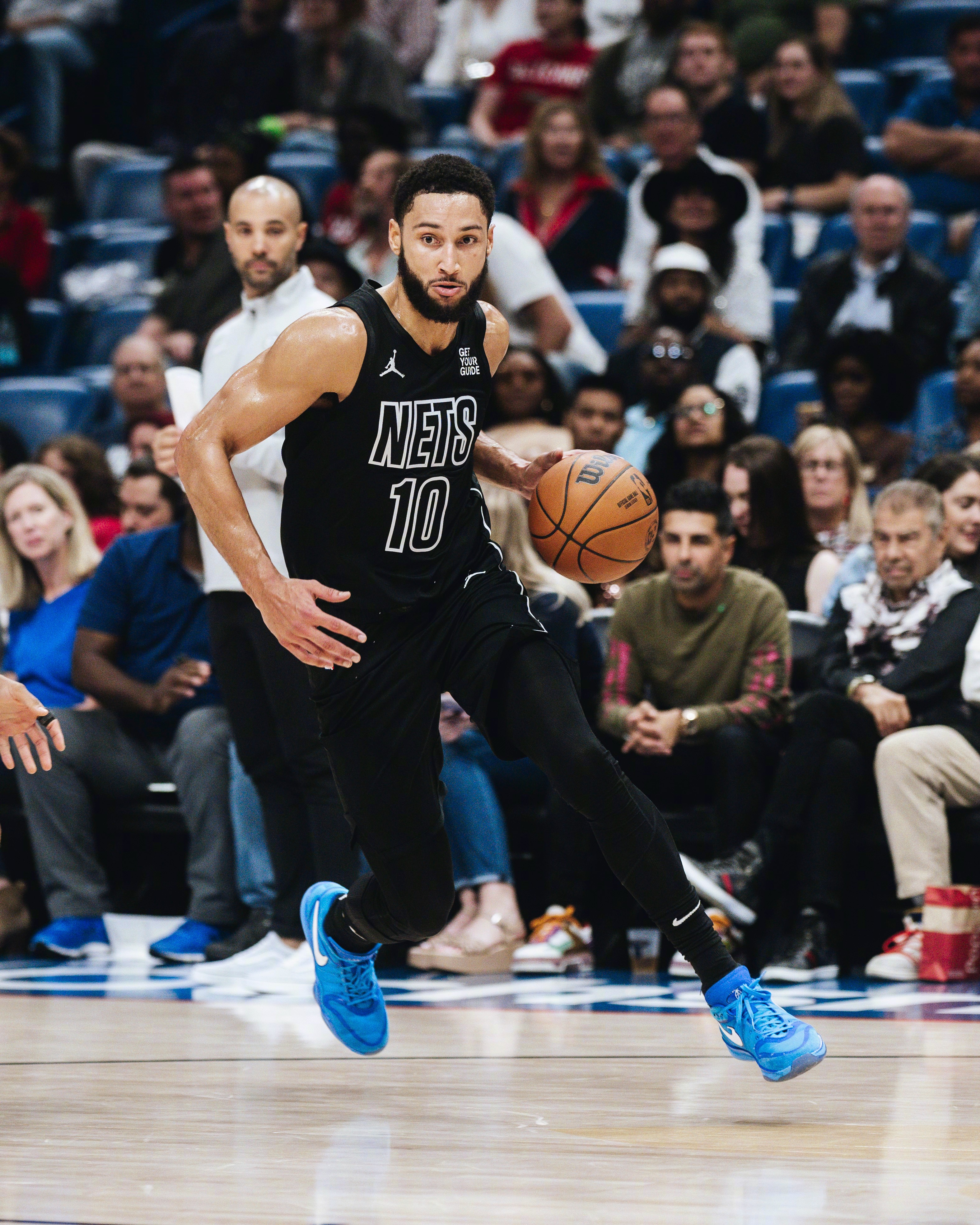 澳大利亚男篮逆转菲律宾男篮，西蒙斯制霸全场