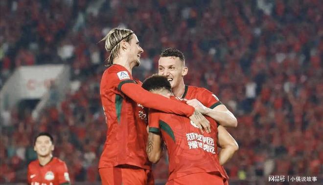 橄榄球官方公布最新积分榜，悬念再起的简单介绍