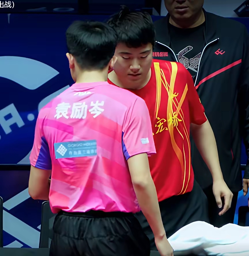 奥地利队险胜葡萄牙队，梁靖崑刷新纪录