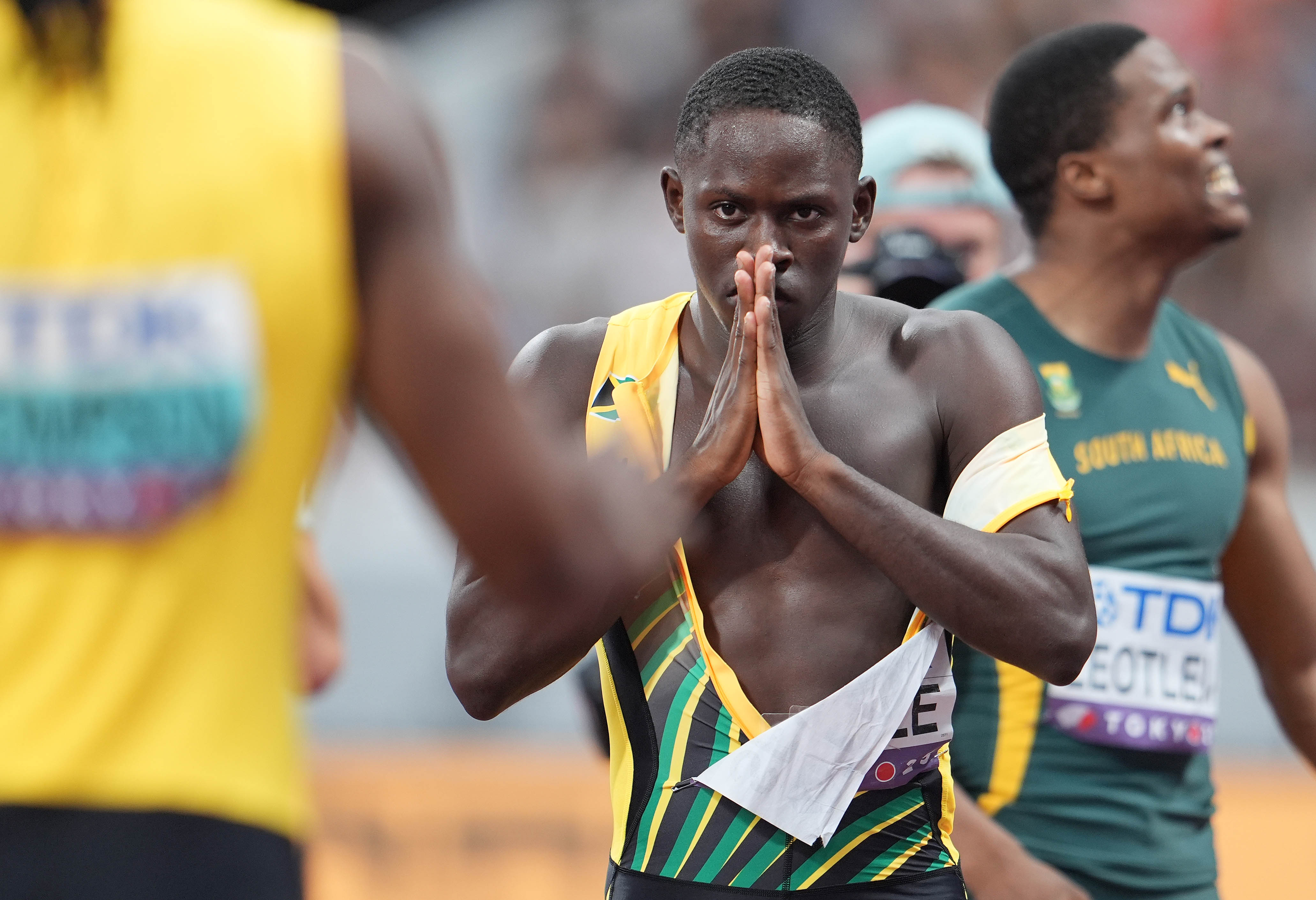 突尼斯田径选手展现实力夺冠