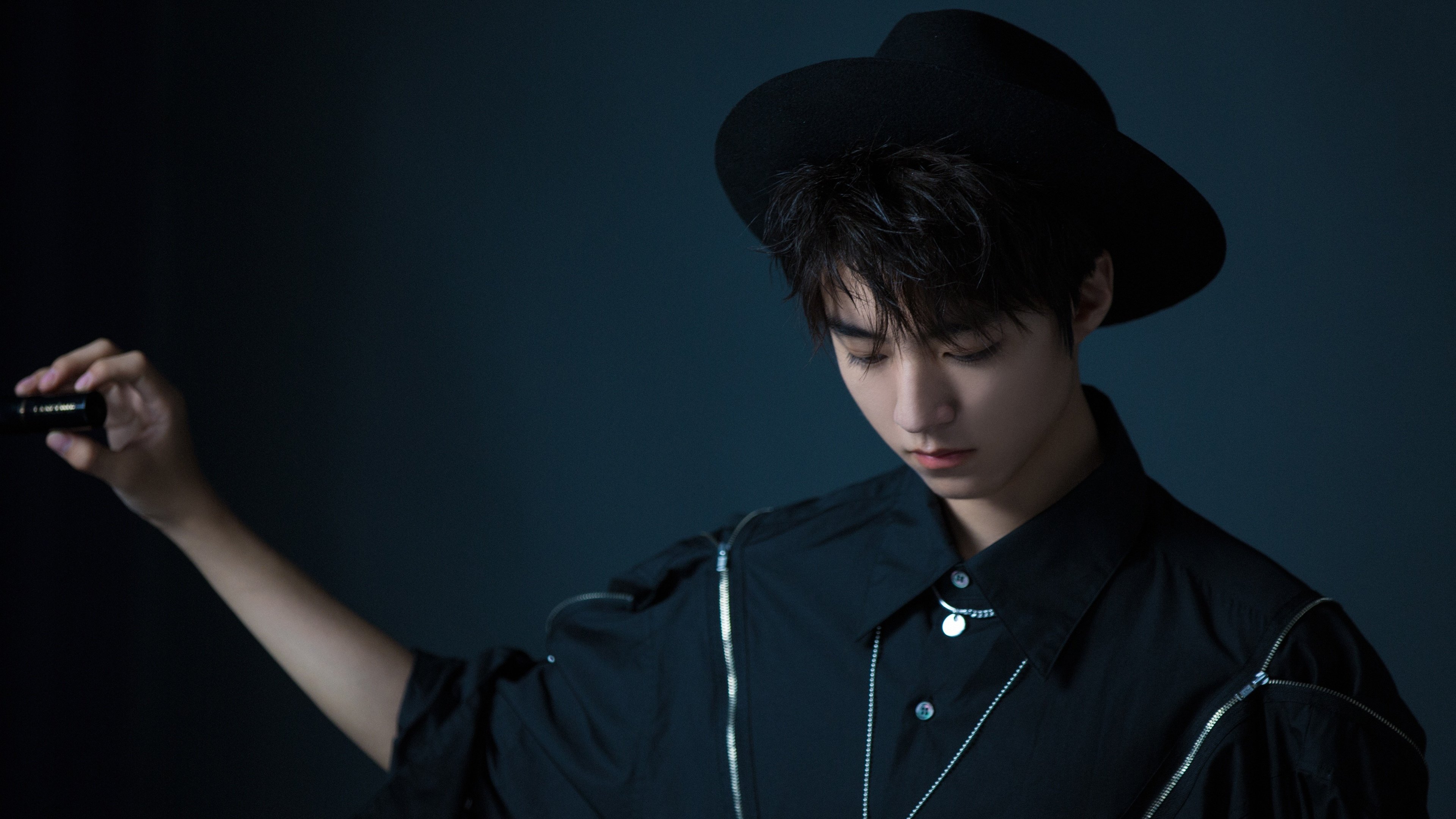 冰与火的博弈，奥地利冷静绞杀德国战车，许昕烈焰燃爆全场