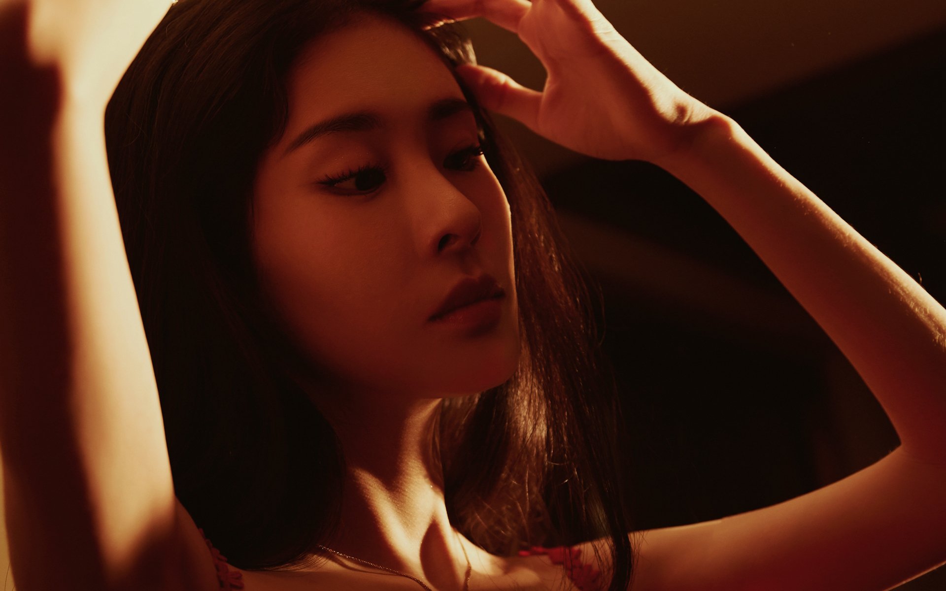 压哨的金色闪电,当沙漠的风吹散银河,斗牛士的利刃刺穿新大陆