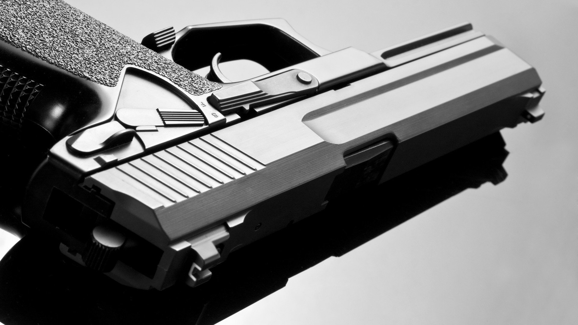 弗拉门戈之舞，塞维利亚式足球击溃丹麦，帕尔默独奏定音