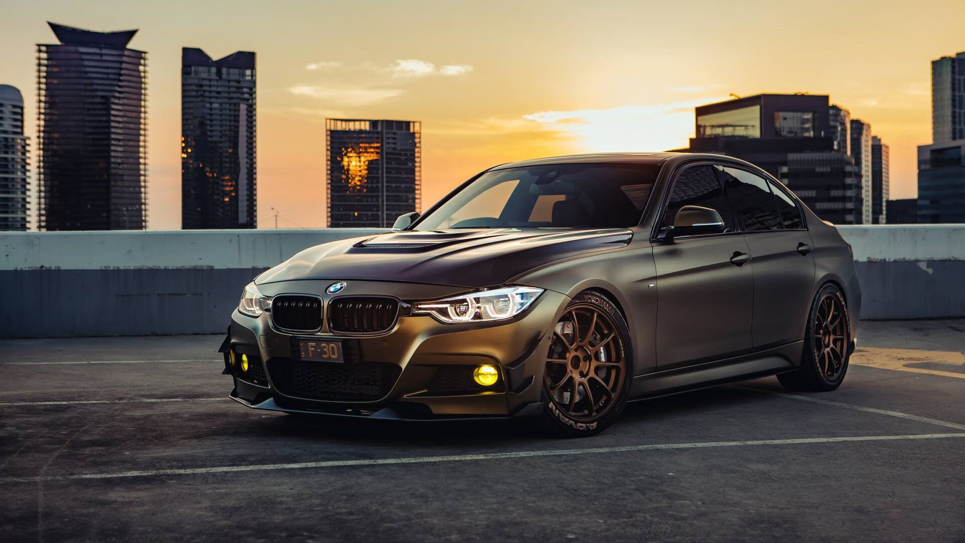 华沙狂风,戈麦斯的手术刀,与一场秘鲁高原的沉默