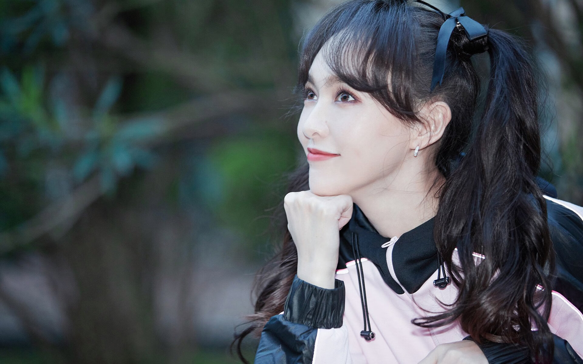 绿茵场上的日不落神话，当欧冠半决赛成为英格兰收割哥伦比亚的舞台