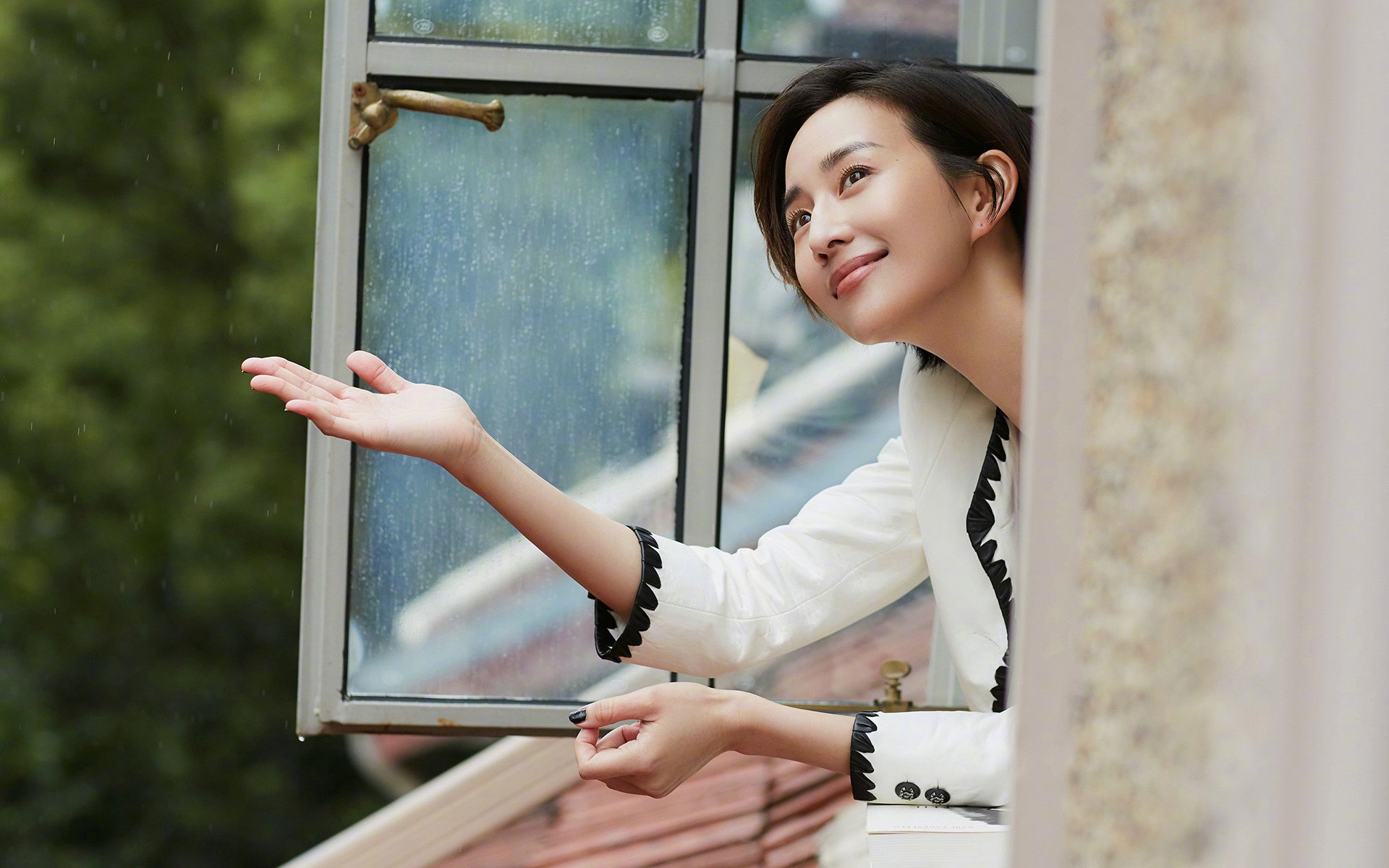 恩比德空降诺坎普,当太阳于最后一刻升起